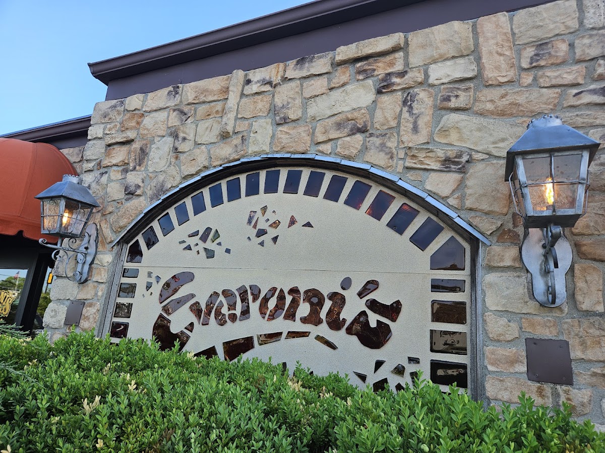 Evaroni's Pizza